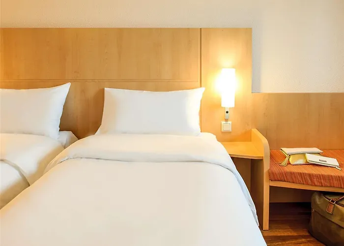 Ibis Messe