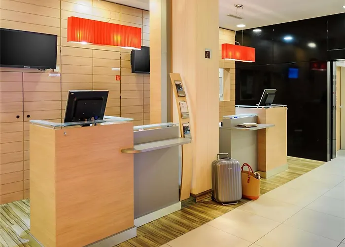Hotel Ibis Messe 3*
