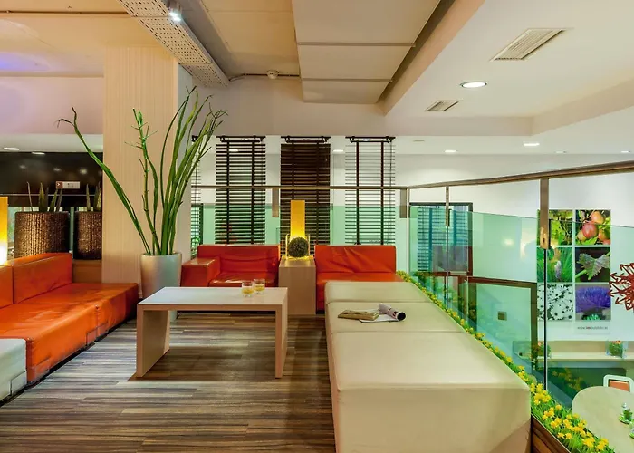 Ibis Messe Hotel 3*