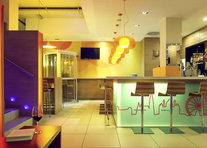 Ibis Messe Hotel 3*