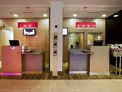 Ibis Messe 3*